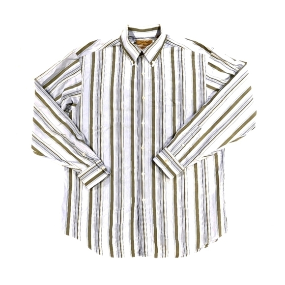 3/$20 Roundtree & Yorke Stripe Button-Up Shirt - Picture 1 of 5
